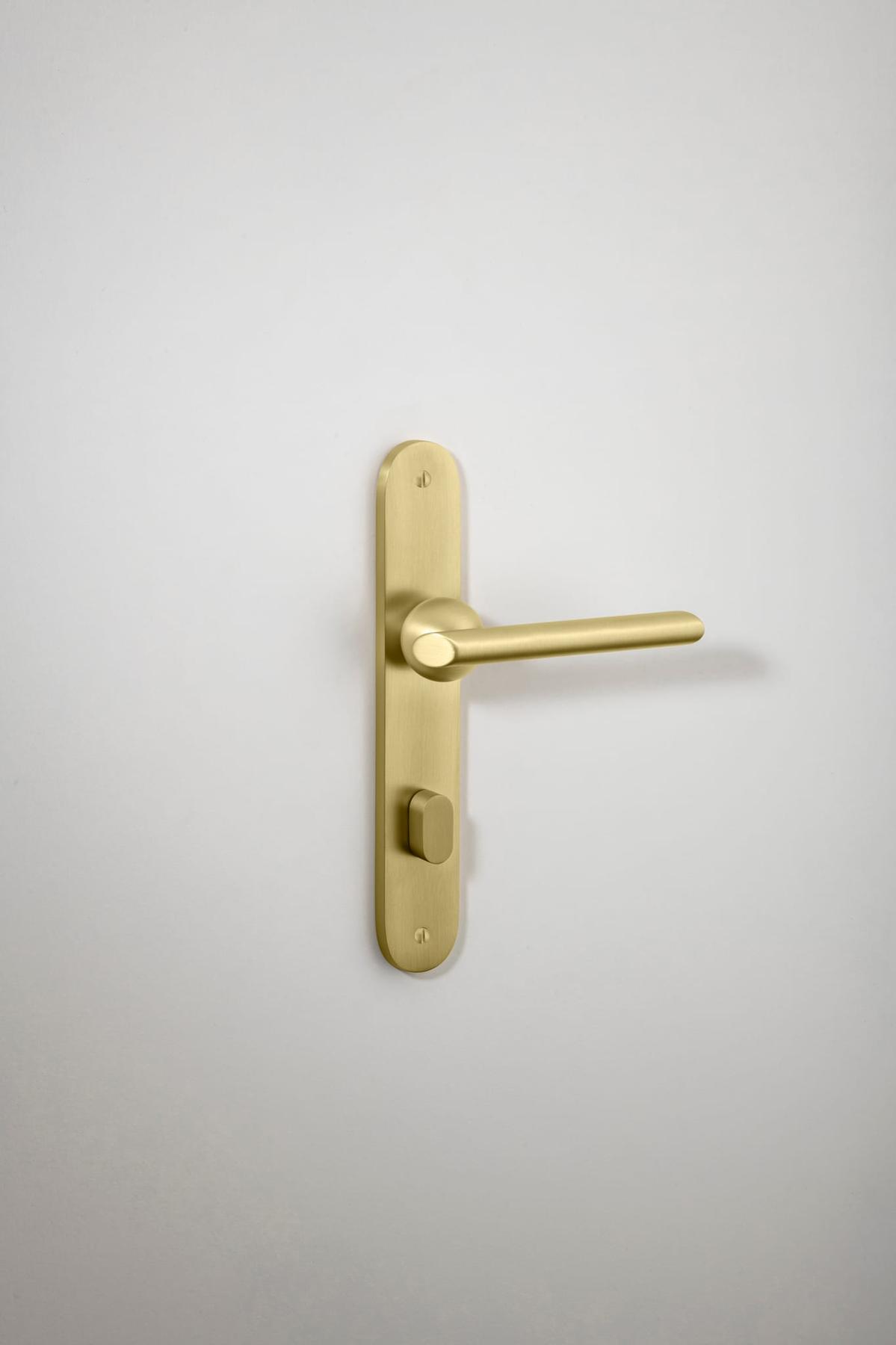 Futurismo Door Lever – Oval Backplate – Champagne PVD – 13436P85