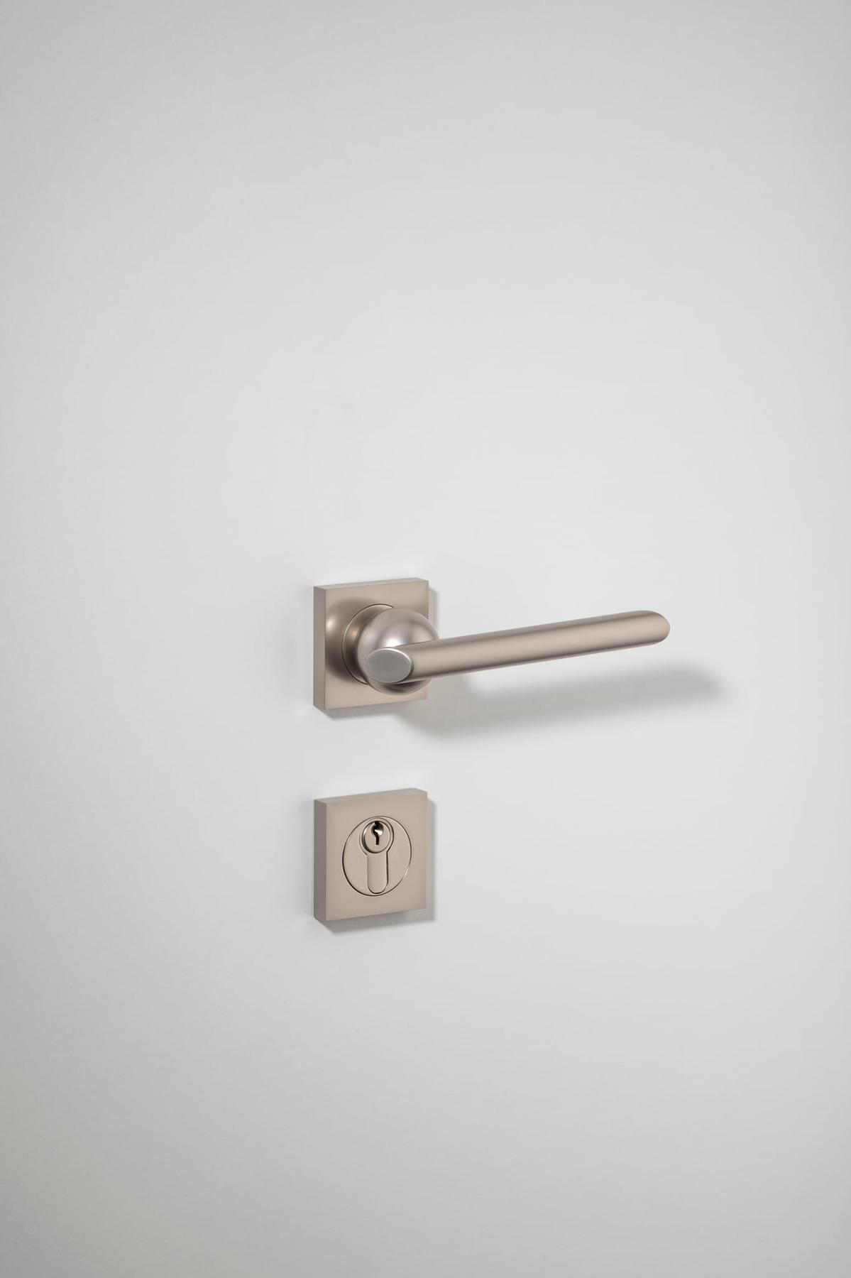 Square Escutcheon Euro – Smooth Nickel – 20239