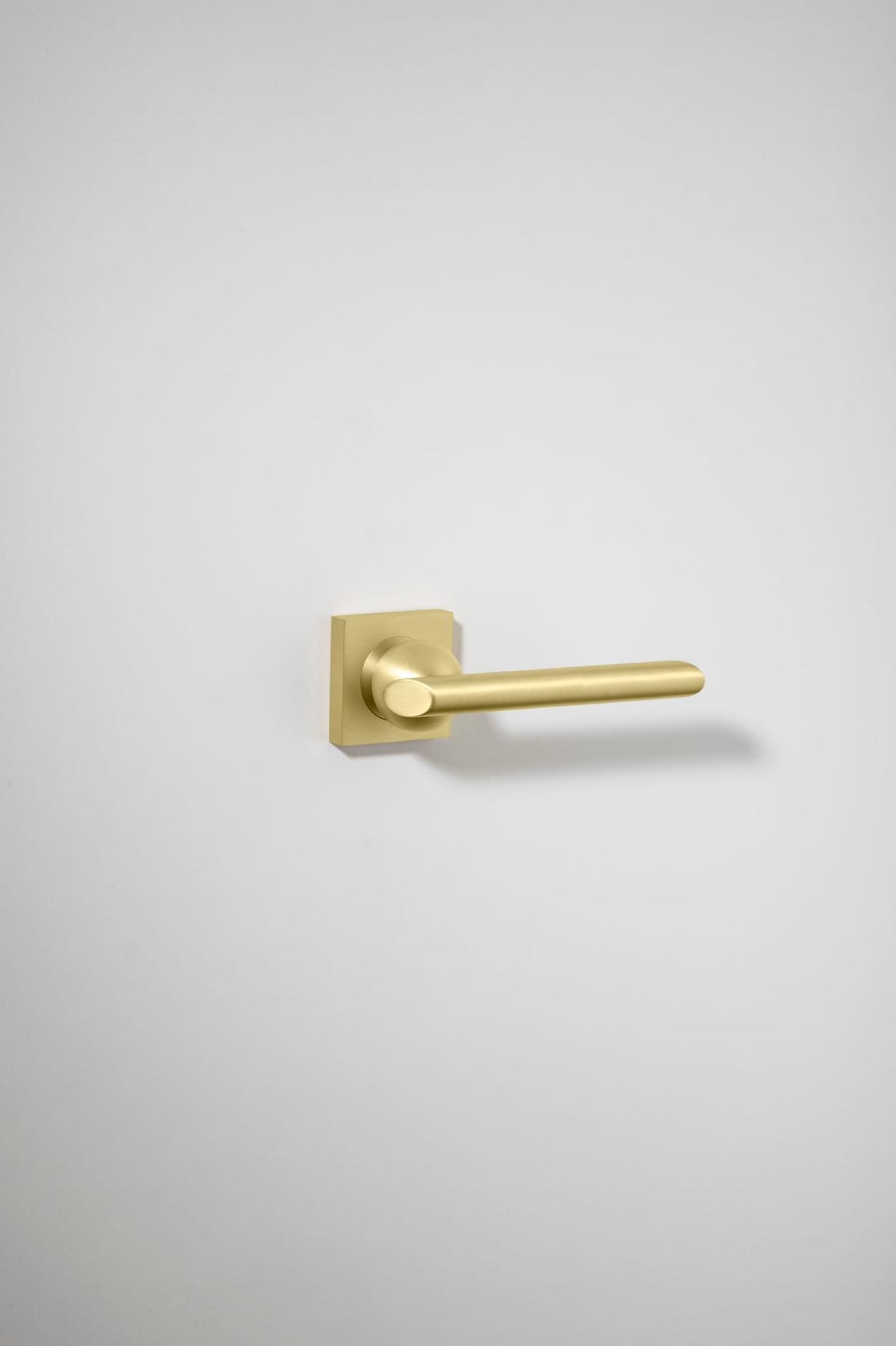 Futurismo Door Lever – Square Rose – Champagne PVD – 21241